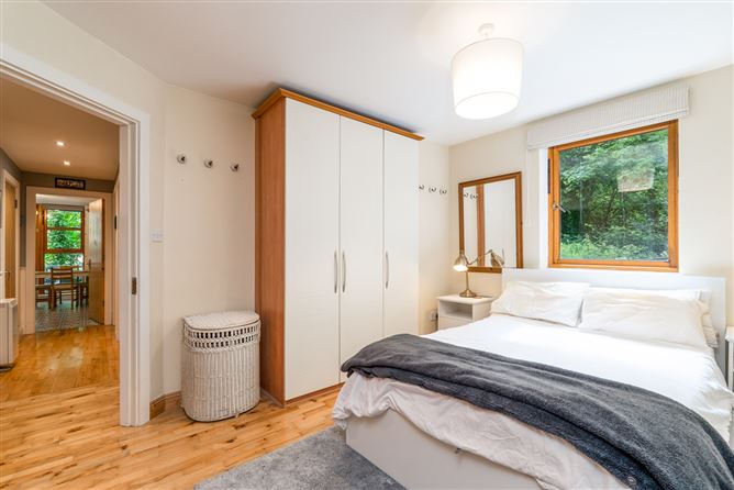 Photo 12 of 25 — 46 Dundrum Gate, Dundrum, Dublin 16