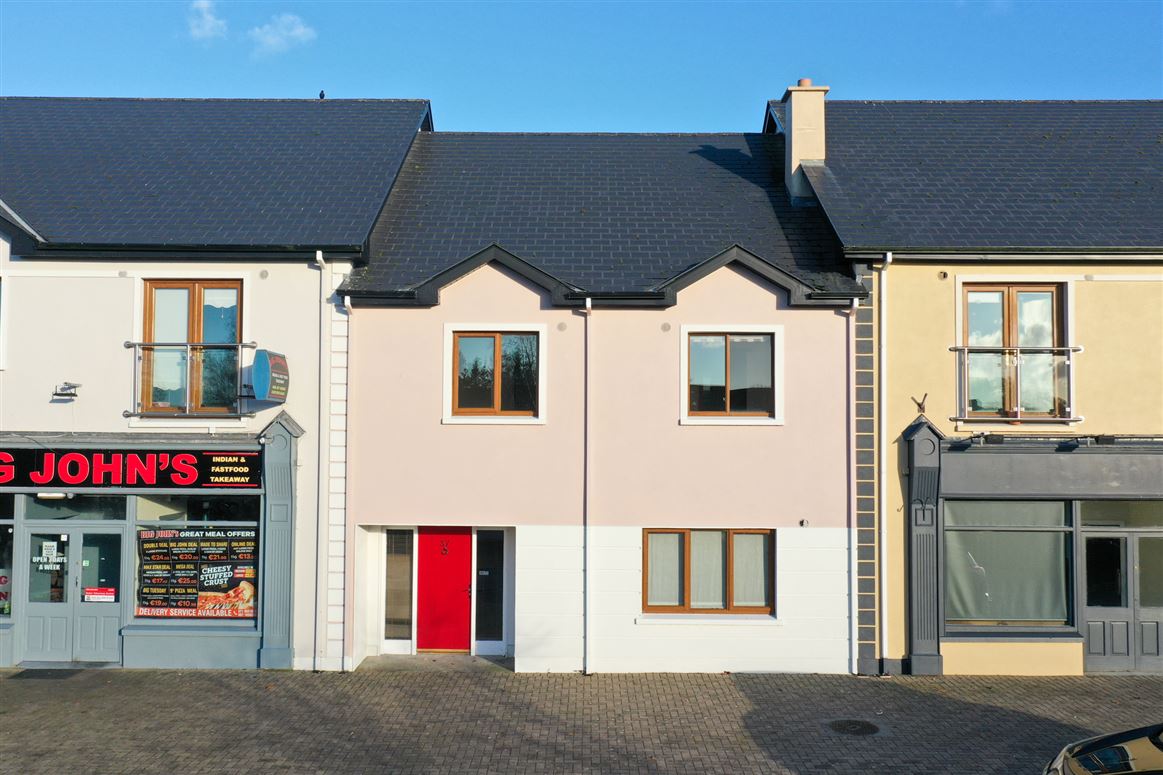 37 Mac Oisin Place, Dromod, Leitrim