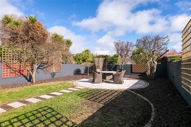 2 Owendore Avenue, Rathfarnham, Dublin 14