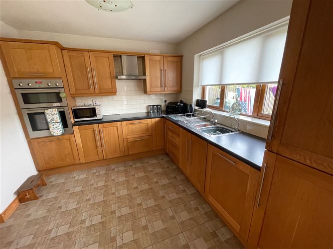 40 Sommerville Glebe, Kentstown, Meath