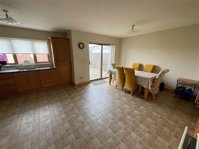 40 Sommerville Glebe, Kentstown, Meath