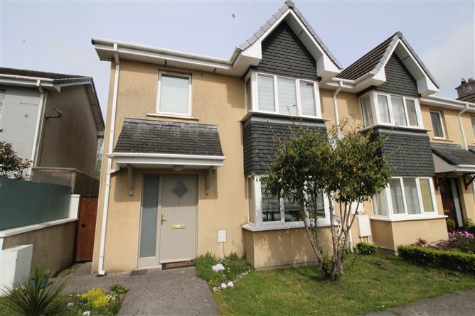 8 Chestnut Mews, Cluain Ard, Cobh, Cork