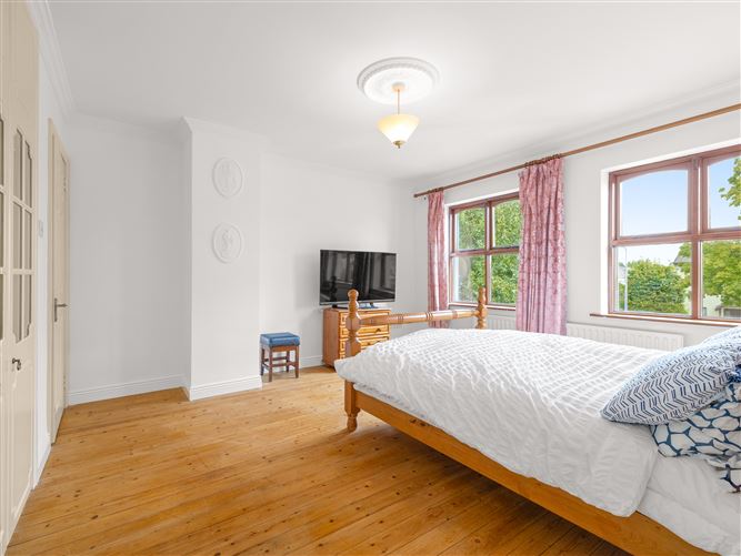 24 Acorn Downs, Newbridge, Kildare