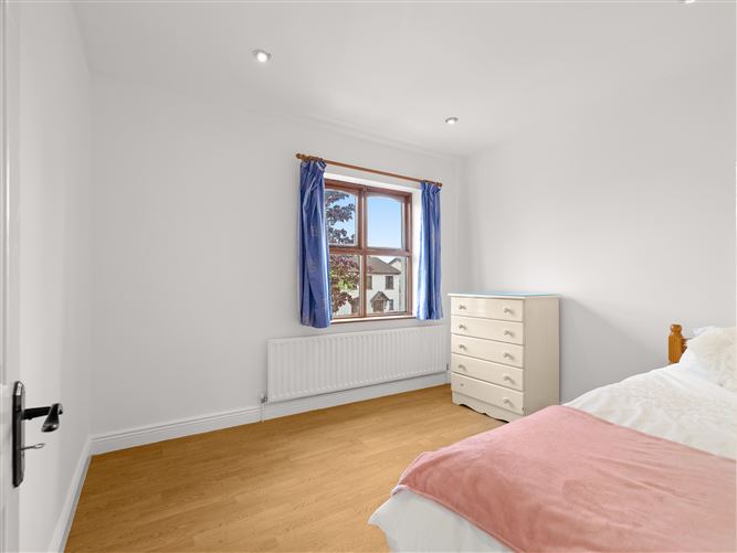 24 Acorn Downs, Newbridge, Kildare