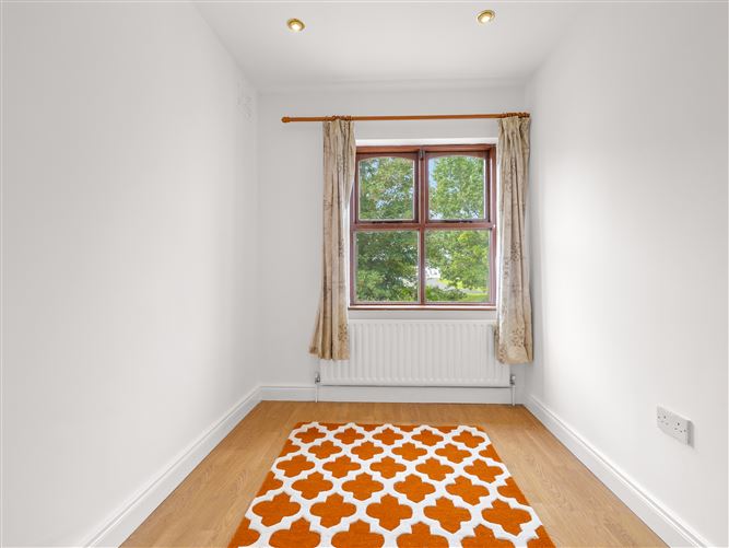24 Acorn Downs, Newbridge, Kildare