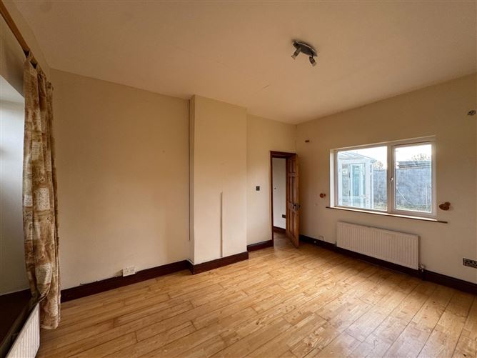 885 Piercetown, Newbridge, Co. Kildare