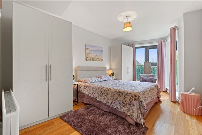 6 Marina View, Clarence Street, Dun Laoghaire, Co. Dublin