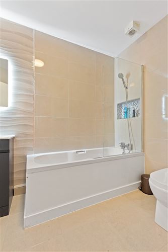 6 Marina View, Clarence Street, Dun Laoghaire, Co. Dublin