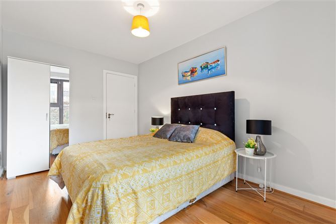 6 Marina View, Clarence Street, Dun Laoghaire, Co. Dublin