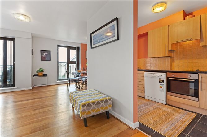 6 Marina View, Clarence Street, Dun Laoghaire, Co. Dublin