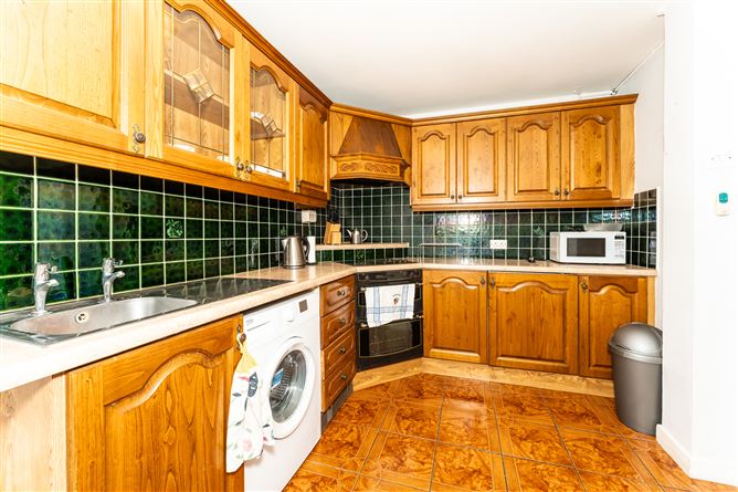 219 Marian Park, Drogheda, Co. Louth