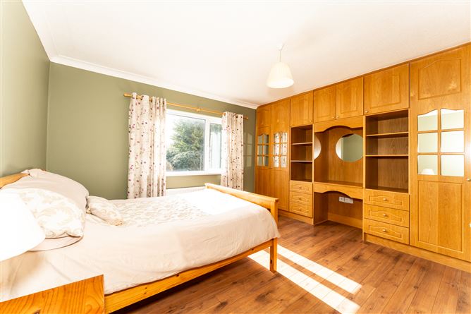 219 Marian Park, Drogheda, Co. Louth