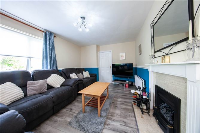 16 Rathvale Park, Ayrfield, Dublin 13