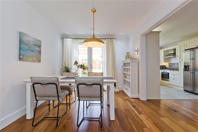 Photo 7 of 26 — 12 Diswellstown View, Castleknock, Dublin 15