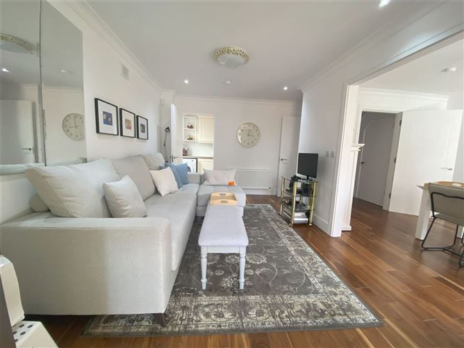 Photo 11 of 26 — 12 Diswellstown View, Castleknock, Dublin 15