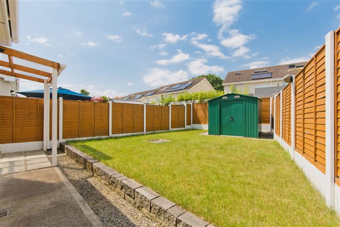 Photo 24 of 26 — 12 Diswellstown View, Castleknock, Dublin 15