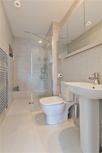 Photo 18 of 26 — 12 Diswellstown View, Castleknock, Dublin 15