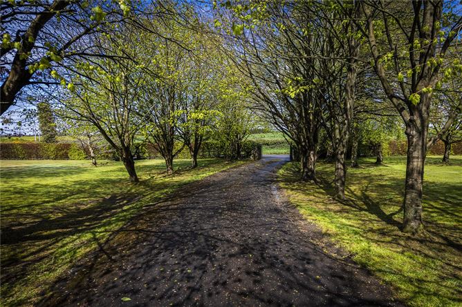 Mullagharlin Road, Mullagharlin, Dundalk, Co. Louth