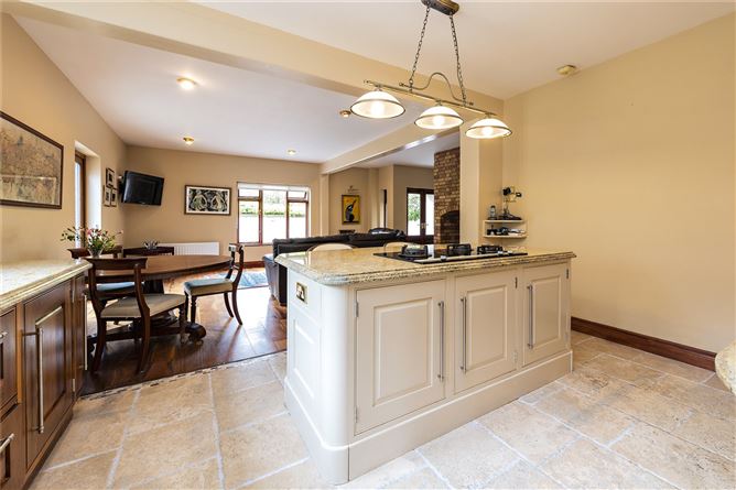 Mullagharlin Road, Mullagharlin, Dundalk, Co. Louth