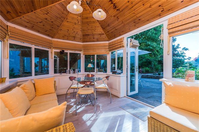11 The Stables, Woodstown, Co.Waterford
