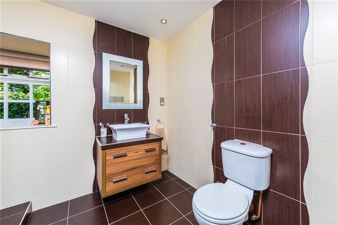 11 The Stables, Woodstown, Co.Waterford
