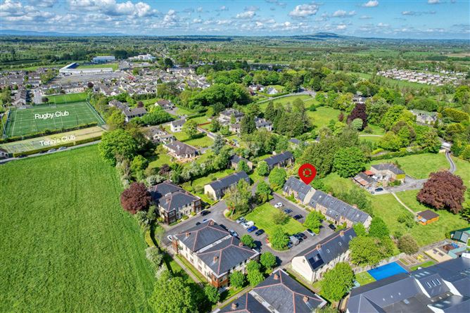 20 Saint Albans, Battery Road, Longford