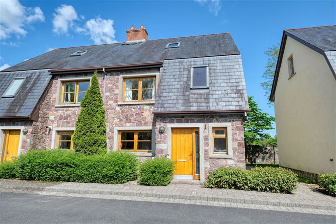 20 Saint Albans, Battery Road, Longford