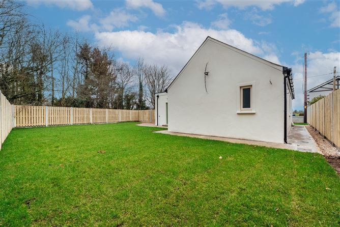 Hazelwood Lodge, Brownstown Great, Curragh, Kildare