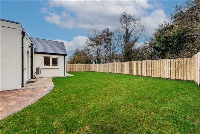 Hazelwood Lodge, Brownstown Great, Curragh, Kildare