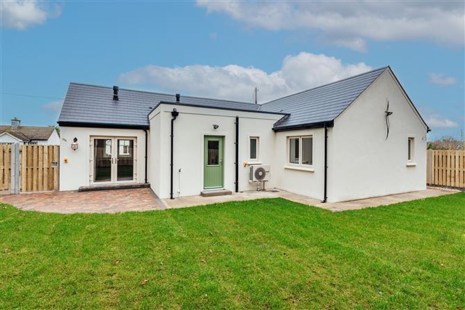 Hazelwood Lodge, Brownstown Great, Curragh, Kildare