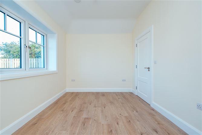 Hazelwood Lodge, Brownstown Great, Curragh, Kildare