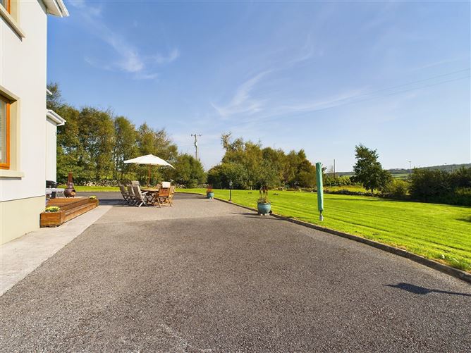 Ballymongaun, Kilnamona, Ennis, Co. Clare