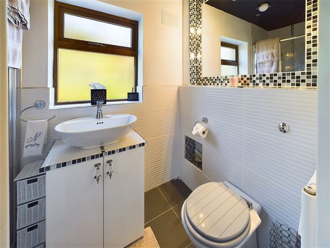 Ballymongaun, Kilnamona, Ennis, Co. Clare