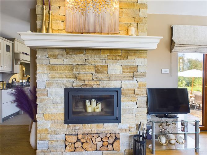 Ballymongaun, Kilnamona, Ennis, Co. Clare