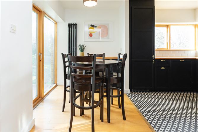 71 The Atrium, Roebuck Hill Apts., Clonskeagh, Dublin 14