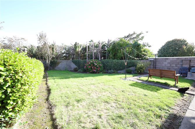 8 Laurelmount Drive, Waterpark, Carrigaline, Cork