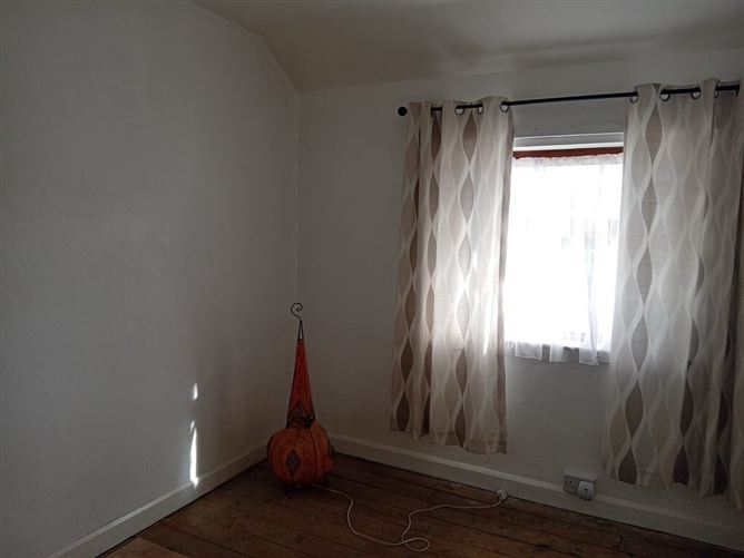 4 Haigs Terrace, Windmill, Cashel, Co. Tipperary