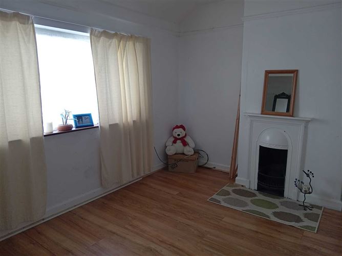 4 Haigs Terrace, Windmill, Cashel, Co. Tipperary