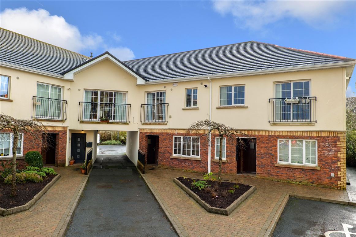 167 Coill Tire, Doughiska, Galway