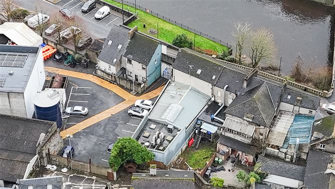 Lemongrass, Bateman Quay, Johns Bridge, Kilkenny