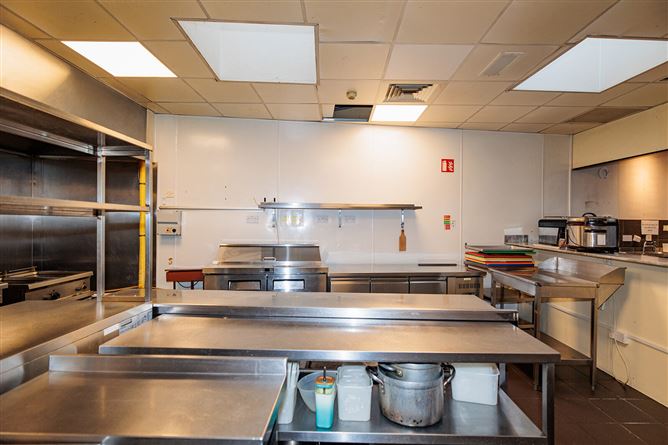 Lemongrass, Bateman Quay, Johns Bridge, Kilkenny