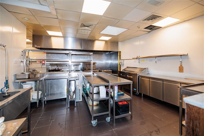 Lemongrass, Bateman Quay, Johns Bridge, Kilkenny