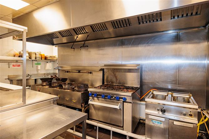 Lemongrass, Bateman Quay, Johns Bridge, Kilkenny