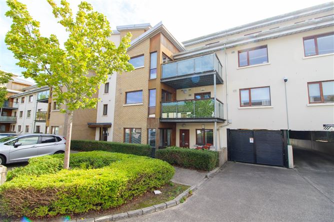 60 Hunter's Hall, Hunter's Place, Ballycullen, Dublin 24