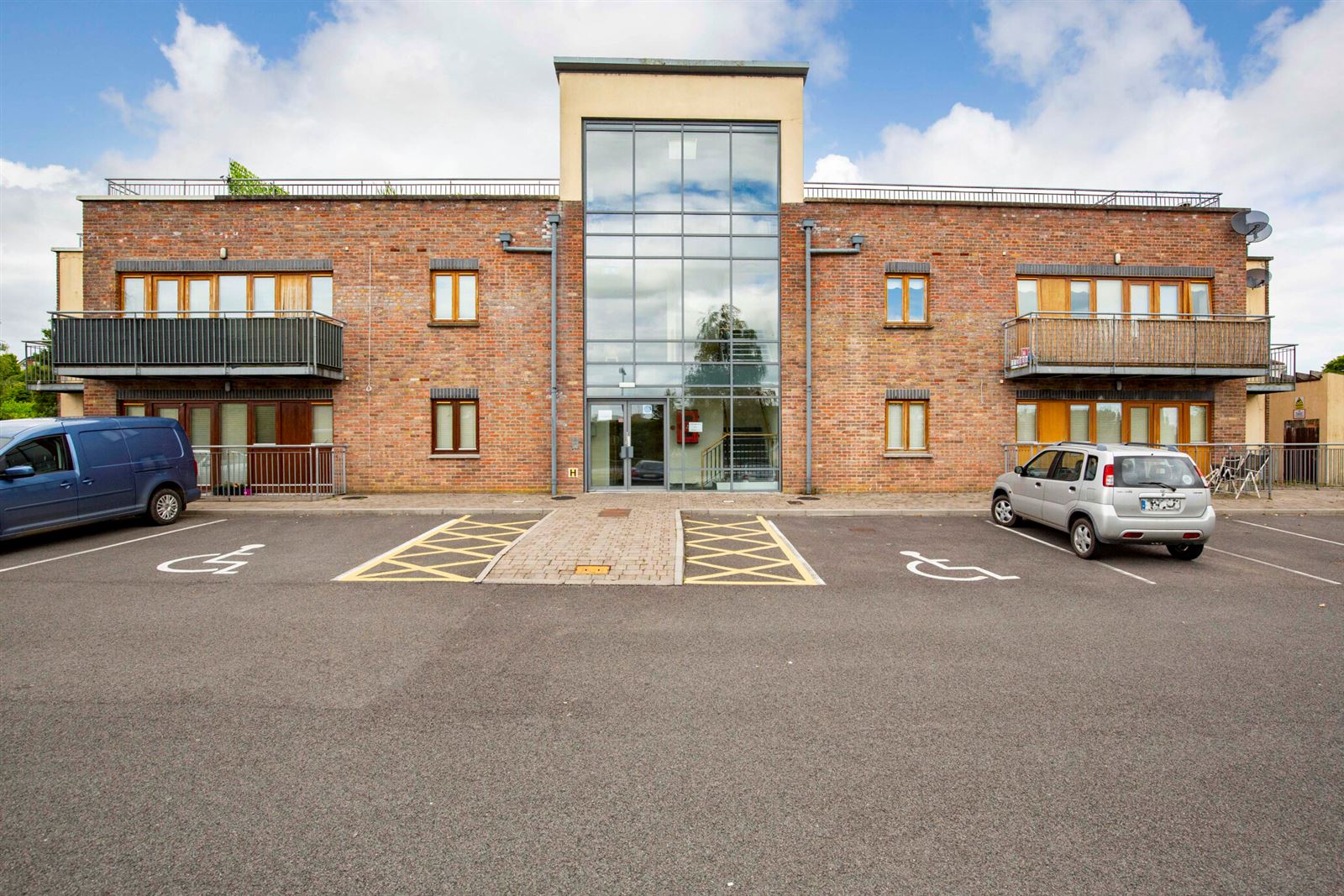 Photo 1 of 13 — 5 Cluain Aoibhinn Court, Swellan Upper, Cavan