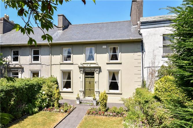Main image for 10 The Crescent,Galway City,Galway,H91 T38X