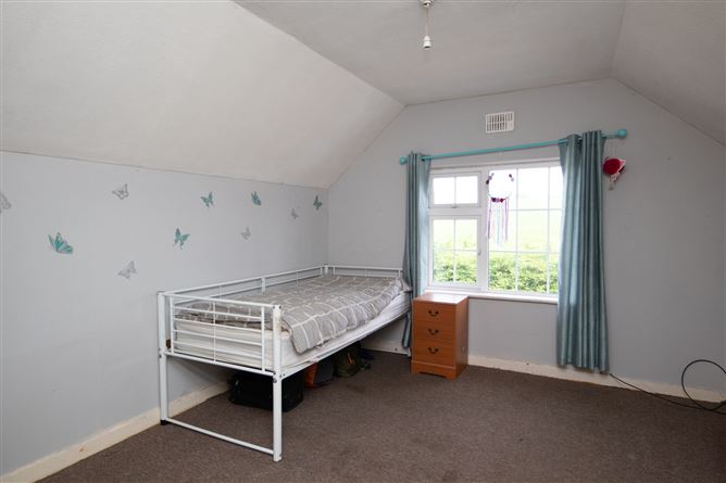 Castlehill, Ballygorteen, Castlewarren, Kilkenny, Kilkenny