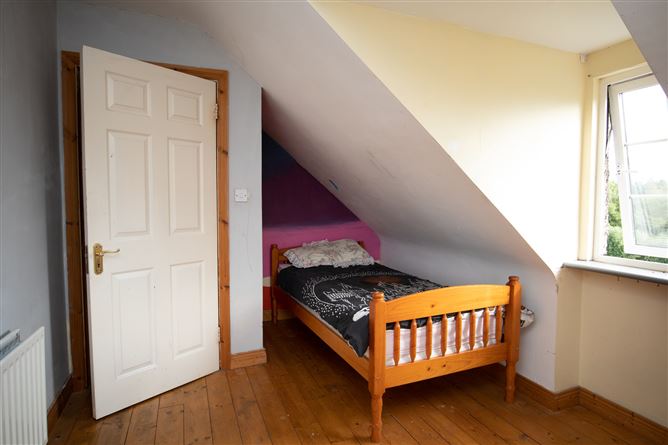 Castlehill, Ballygorteen, Castlewarren, Kilkenny, Kilkenny