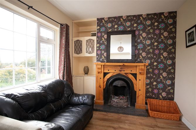 Castlehill, Ballygorteen, Castlewarren, Kilkenny, Kilkenny