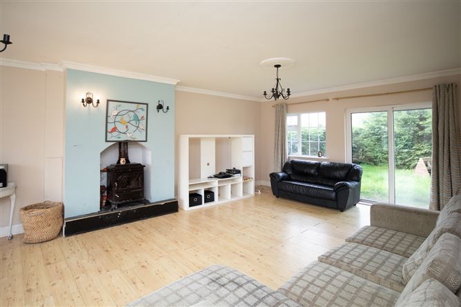 Castlehill, Ballygorteen, Castlewarren, Kilkenny, Kilkenny